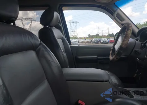 2003 Ford Explorer Sport Trac Xls/Xlt из США, поврежденный, VIN 1FMZU77E83UA17756